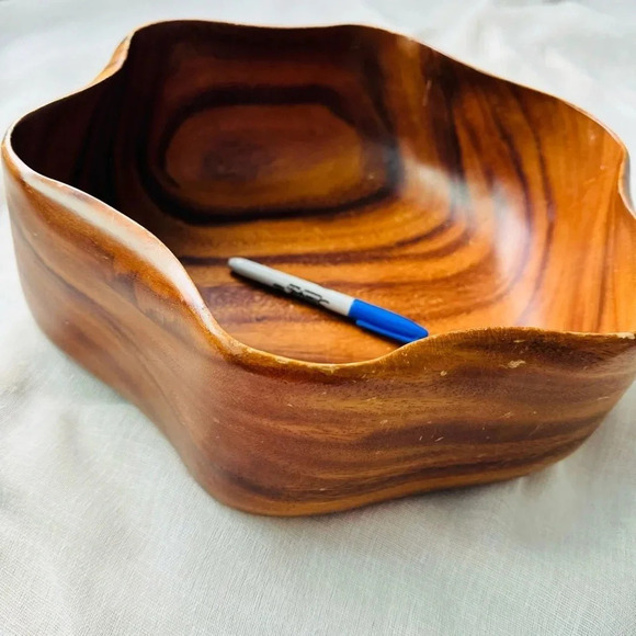 Vintage Extra Large Hexagon Scalloped Edge Carved Wooden Bowl - Picture 11 of 14